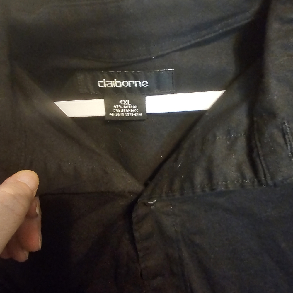 Claiborne Men's Black Casual Button Down Shirt - Picture 2 of 3